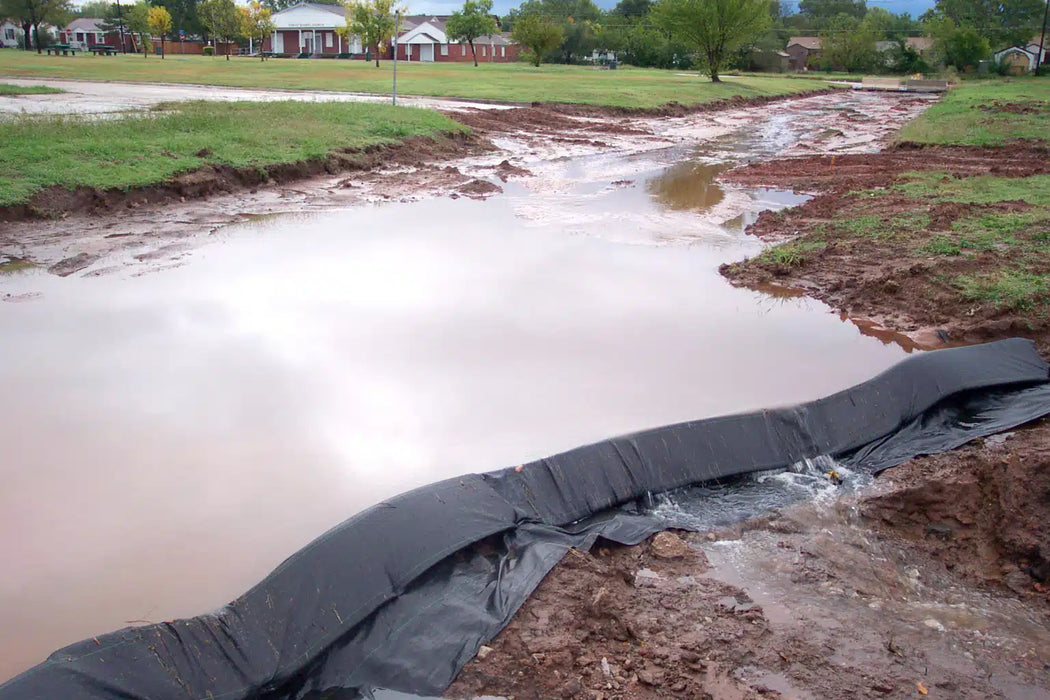 Ultra-Silt Dike