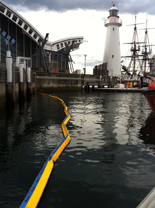 Solid Filled Containment Boom 15mL, 200mm Freeboard, 450mm Draft, 610gsm Yellow PVC